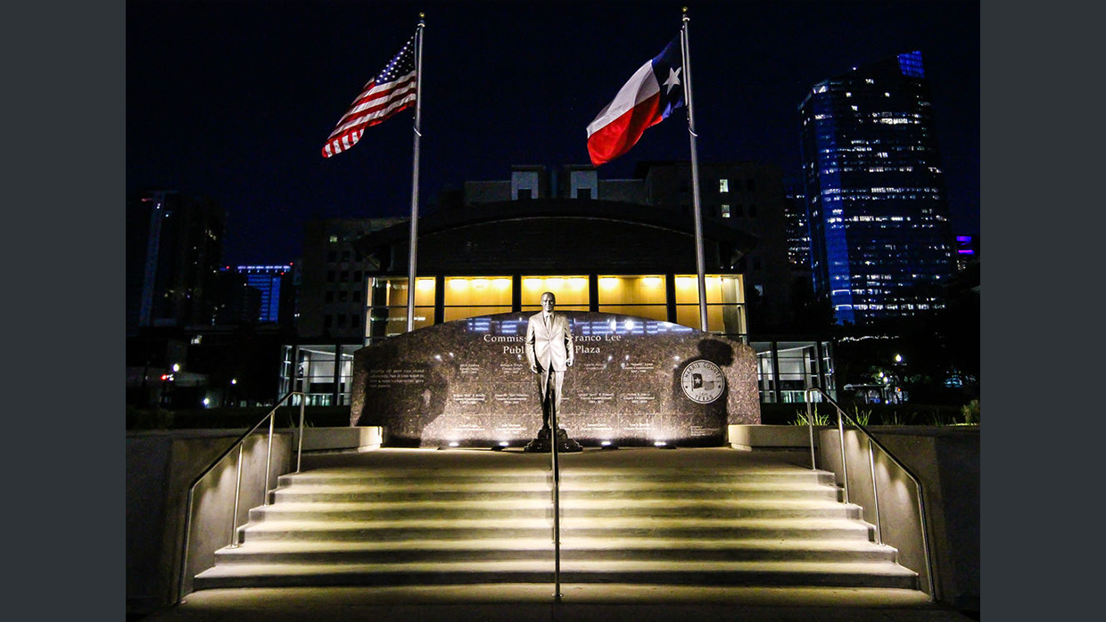 el franco lee service plaza